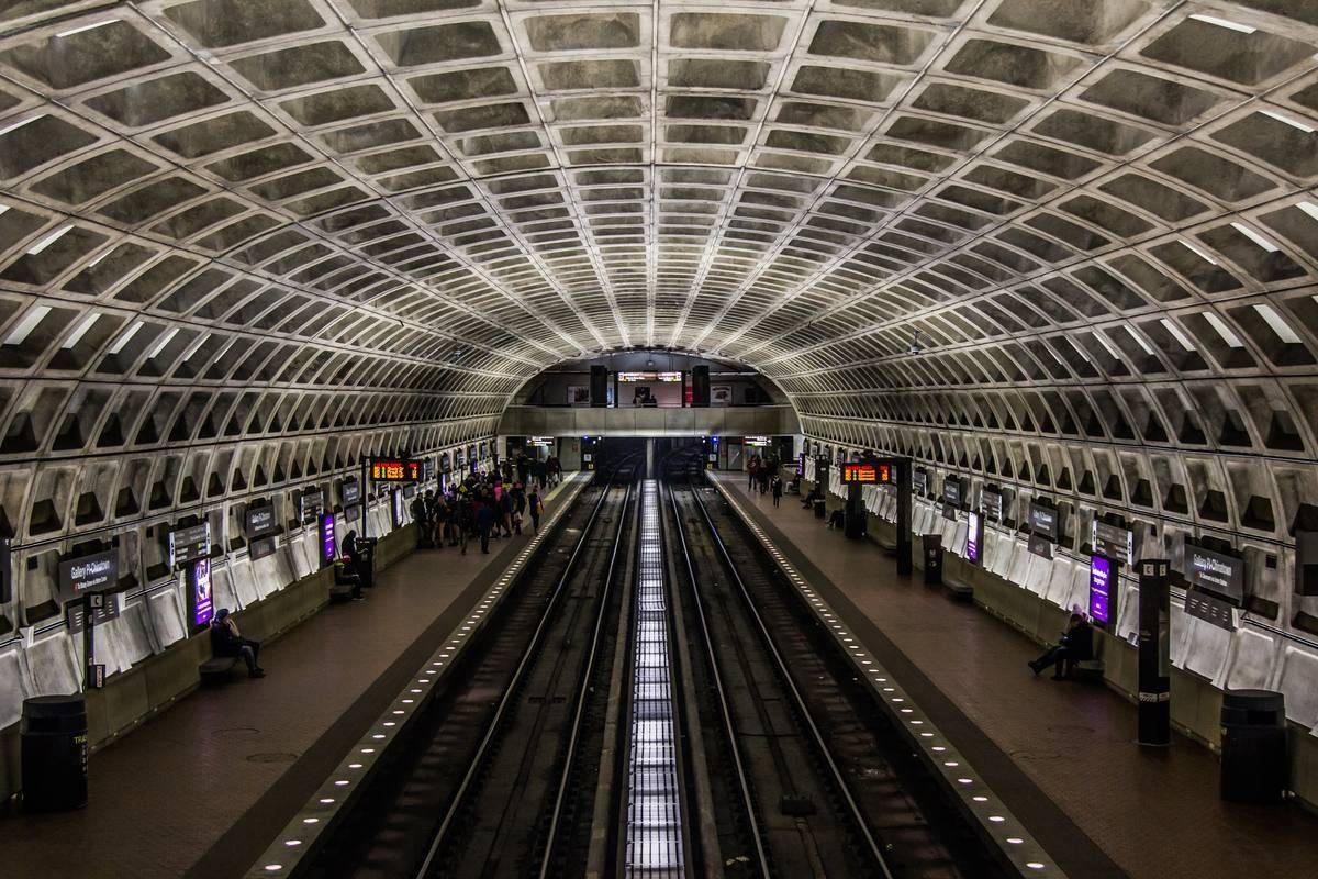 Inside the Gallery Place-Chinatown Metro station